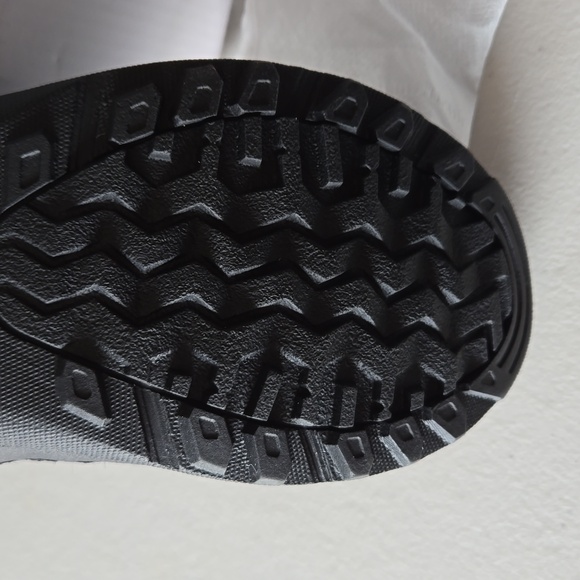 Dream Pairs women's winter fully lined faux fur boots, new without box - Picture 11 of 11